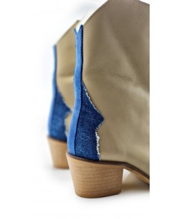 Thunder Boots In Beige & Blue